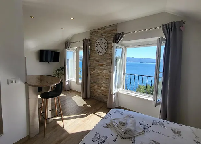 Old Town Sea Front M&M Apartment Korcula