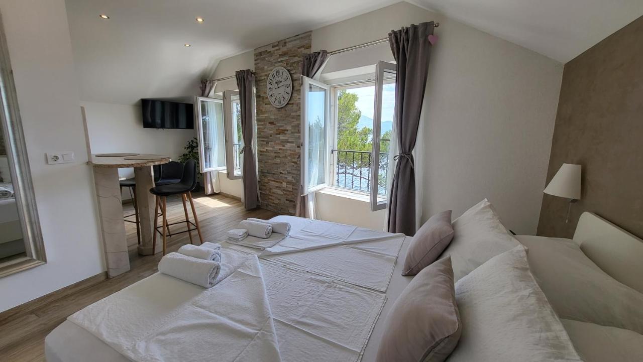 Apartment Old Town Sea Front M&m Korčula