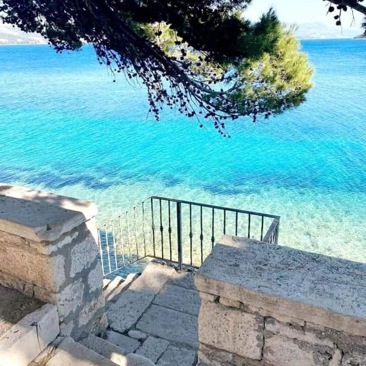 Apartment Old Town Sea Front M&m